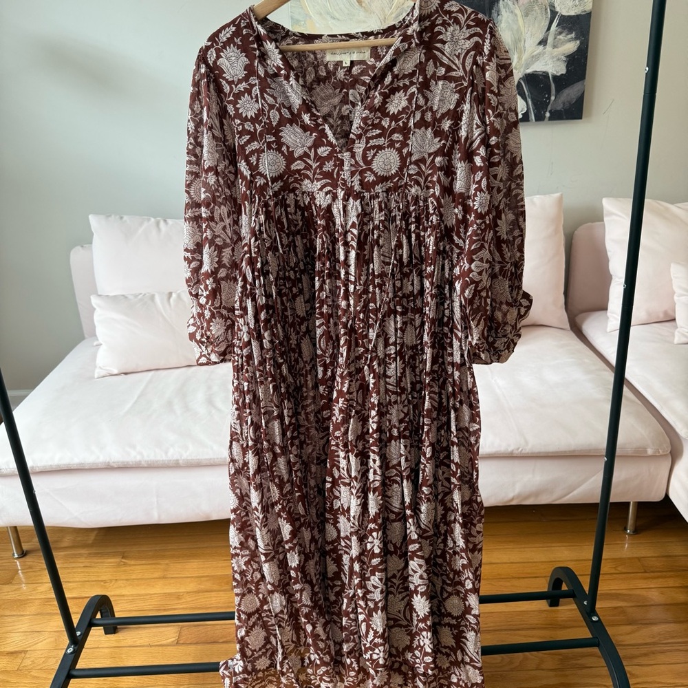 GORGEOUS Daughters of India dress size large